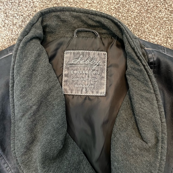 Buckle Jacket - Picture 2 of 5